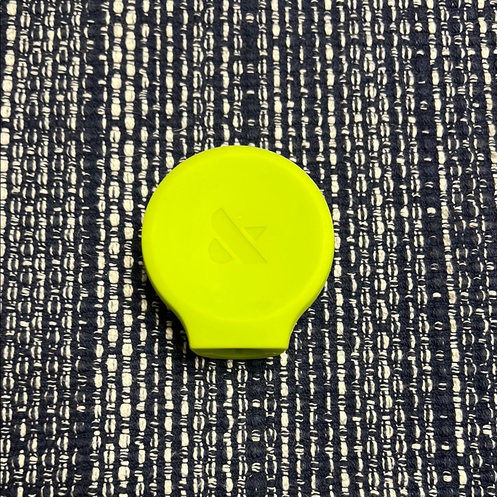 Bright Green olive & june poppy